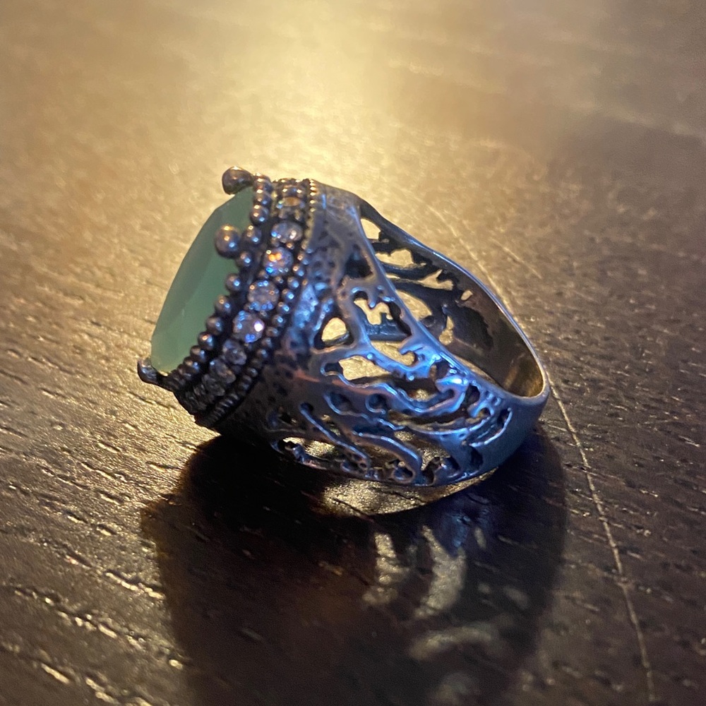 Bora Ring Size 8 Chalcedony - Picture 2 of 7